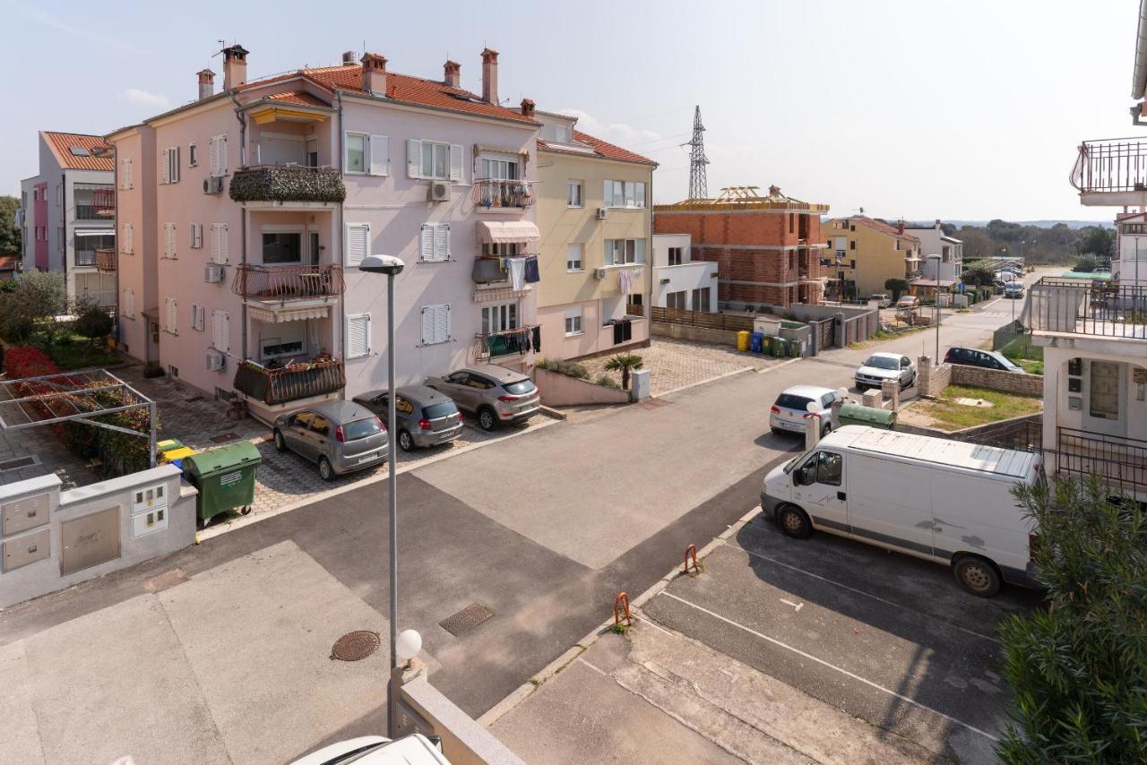 Apartments Anamarija Rovinj Bagian luar foto