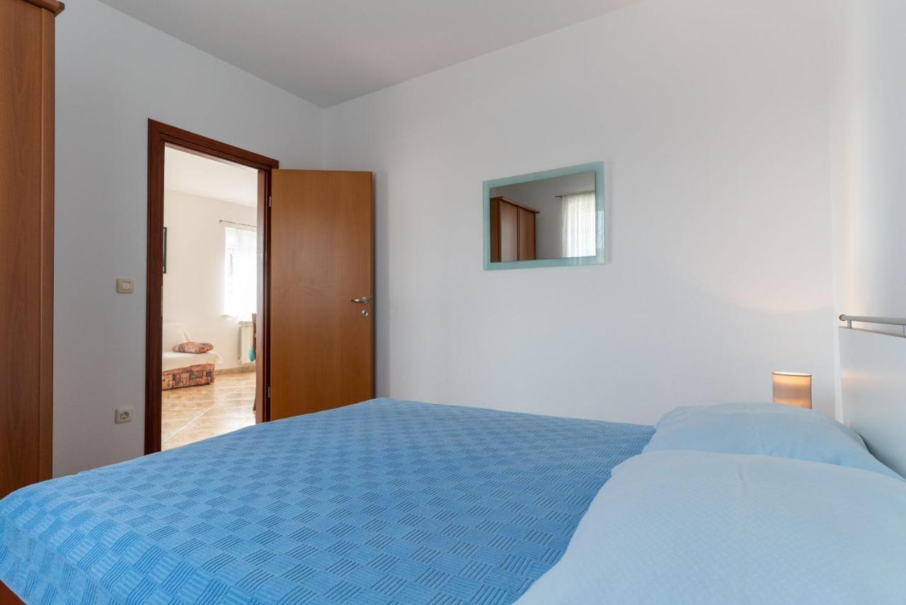 Apartments Anamarija Rovinj Bagian luar foto